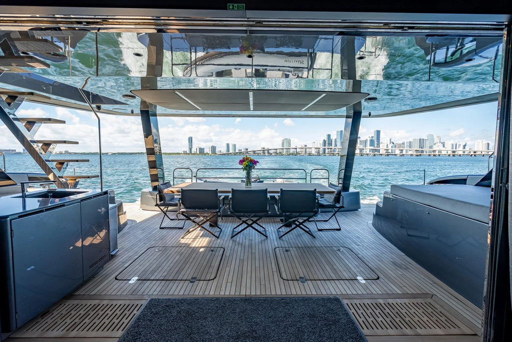 WARRIOR FLYBRIDGE