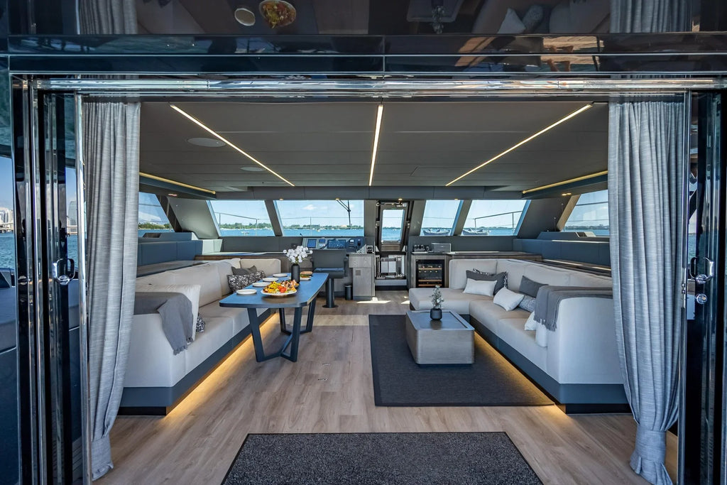 WARRIOR FLYBRIDGE