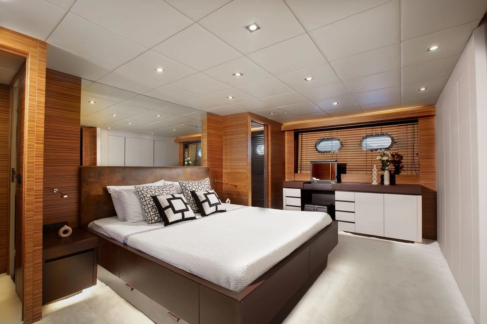 AZIMUT 88’
