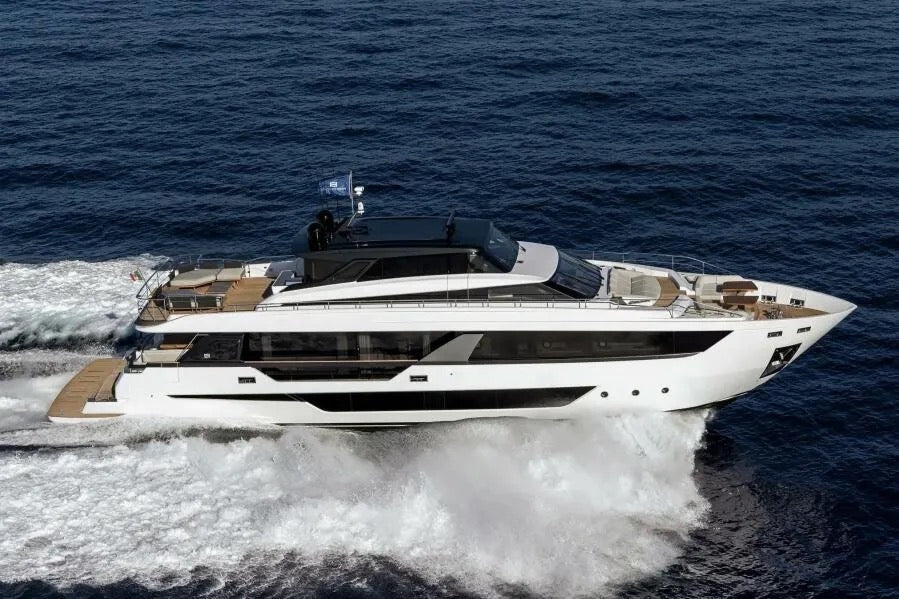 2022 FERRETTI YACHT 1000 SKYDECK | 100 FT